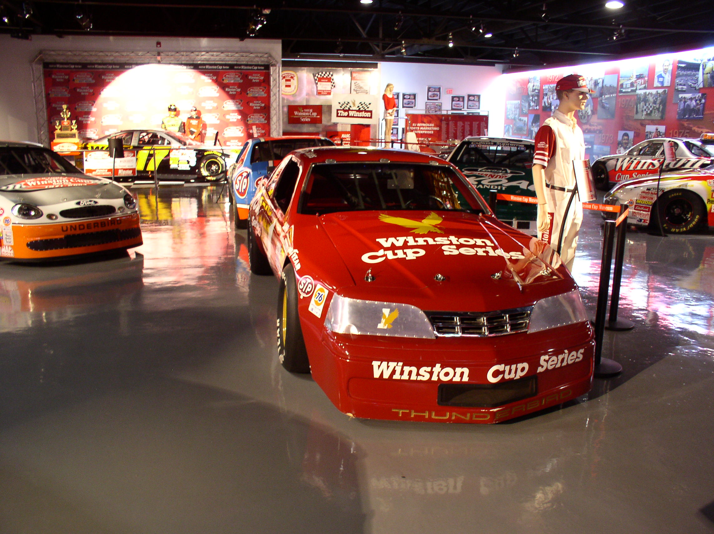 WINSTON CUP MUSEUM