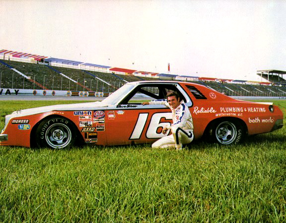 16 sisco 1977vi-vi