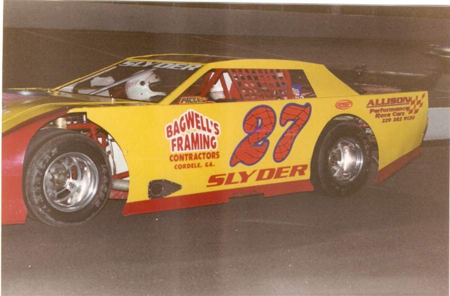 # 27 Slyder Guthrie