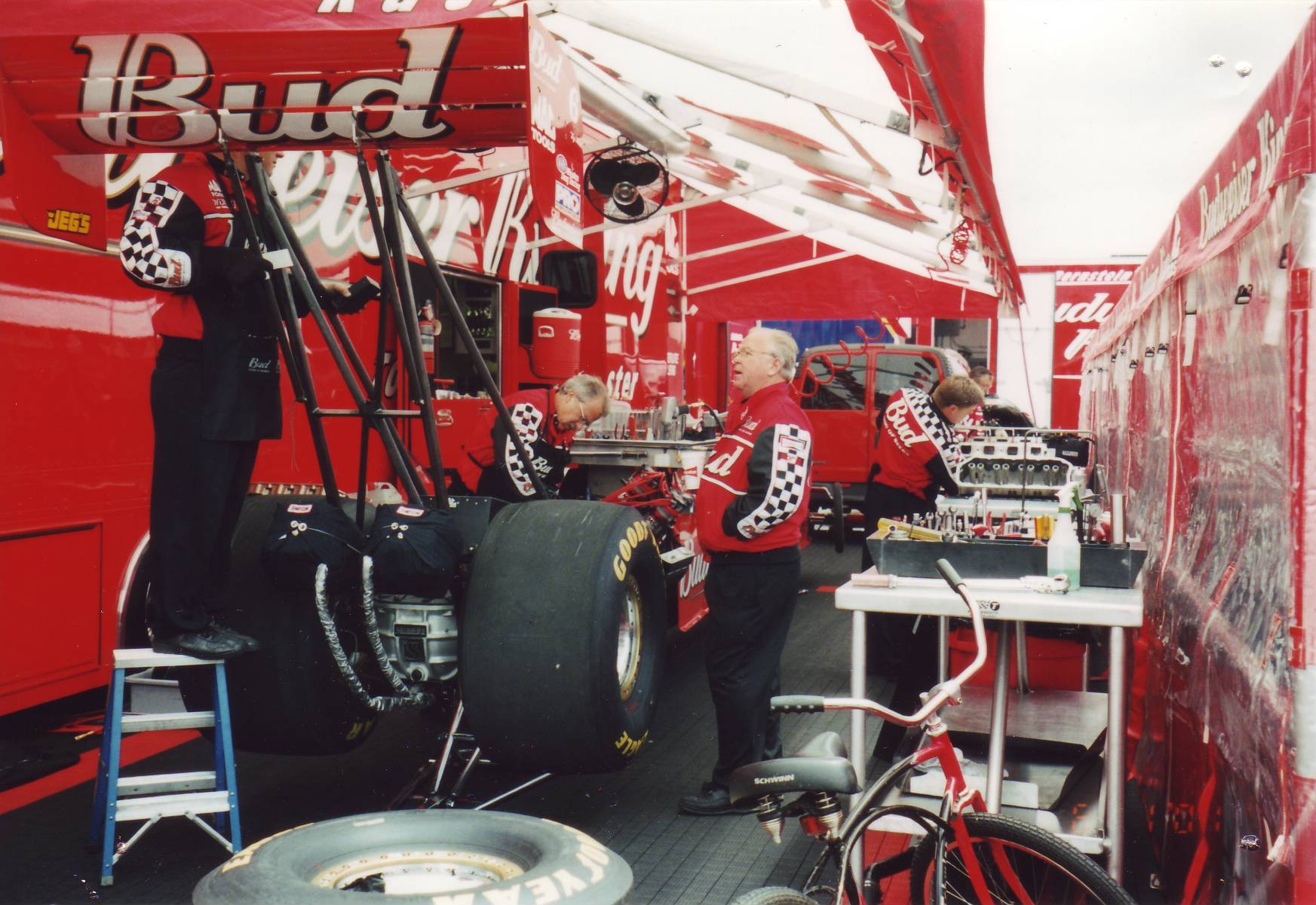 Bud Pits