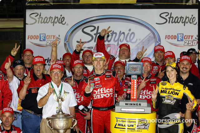 Victory Lane Sharpie 500 Bristol Motor Speedway