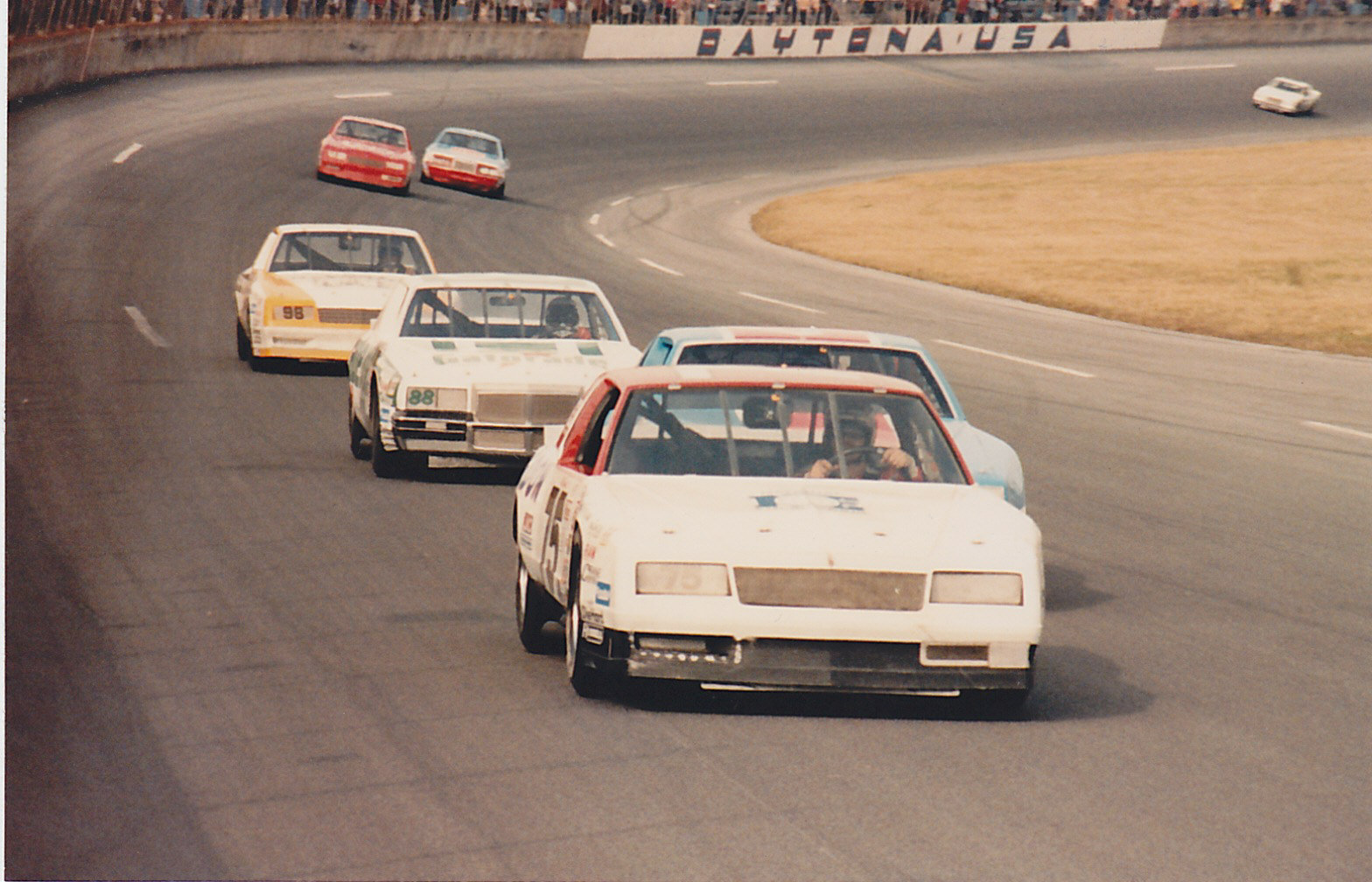 Neil Bonnett leads the pack at Daytona