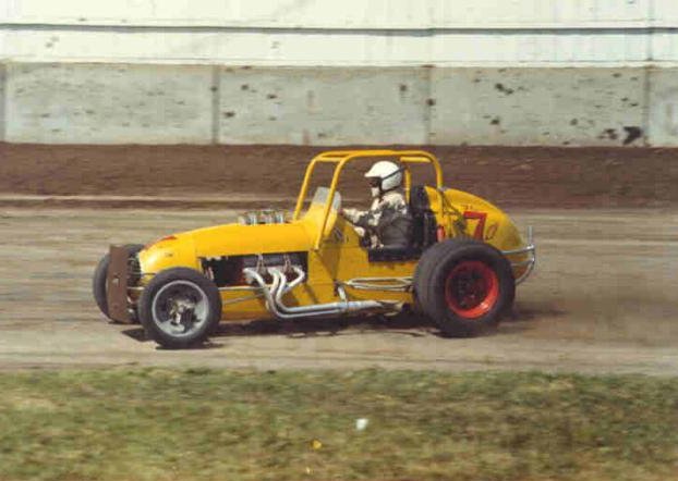Buzz Barton