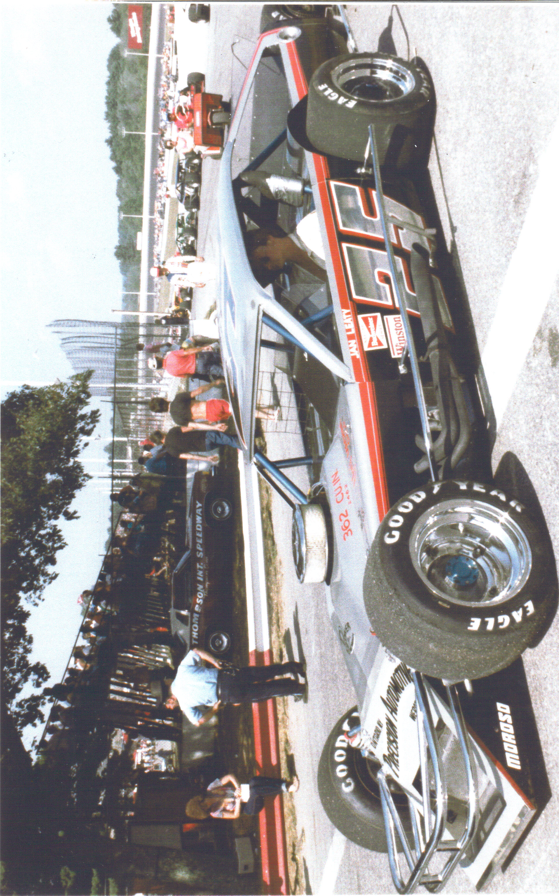 1985 #25 Jan Leaty