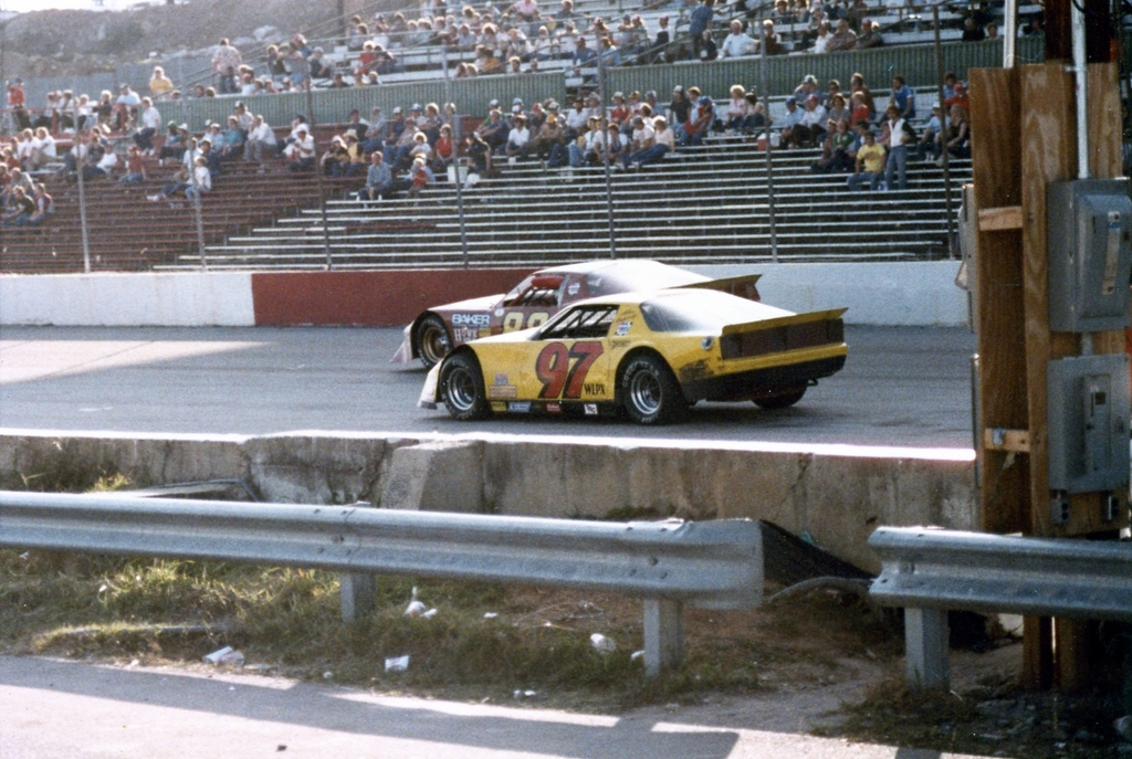 Mike Eddy #88 & Alan Kulwicki #97