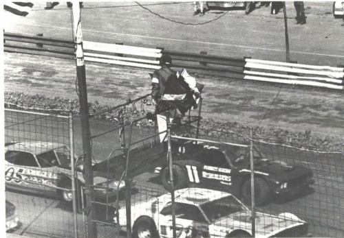 Joe Johnson # 11, David Oliver # 72, and Carl Brownell # 05