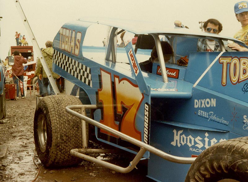 Dirt Trackin