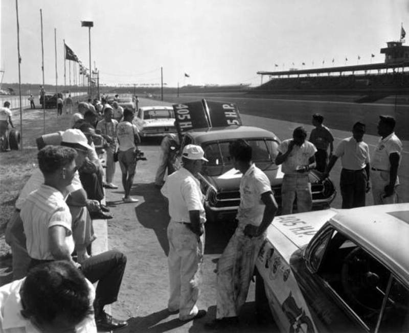 62 Firecracker 400