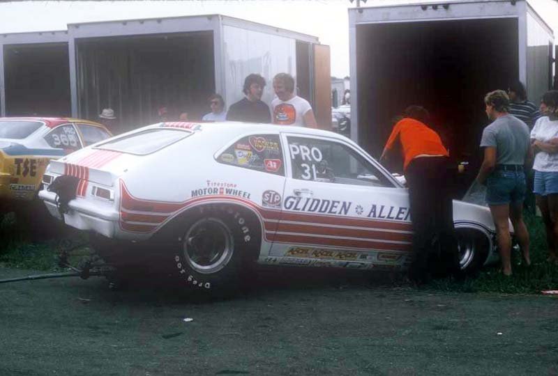 Bob Glidden & Allen Pinto pit 1974 Springnts photo by Todd Wingerter