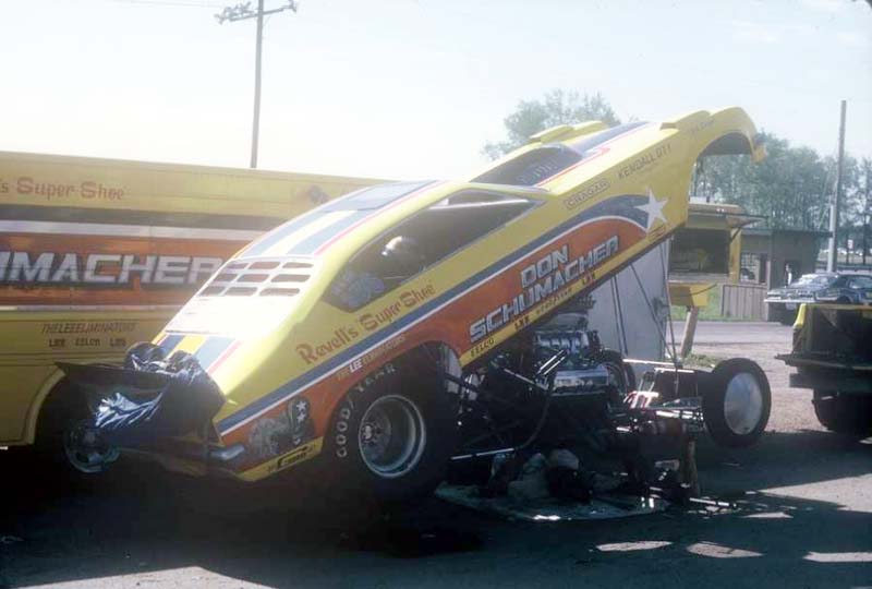 Don Schumacher 1974 Dragway 42 pit photo by Todd Wingerter