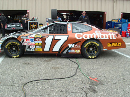 2005_0618 # 17 Matt KeNSETH