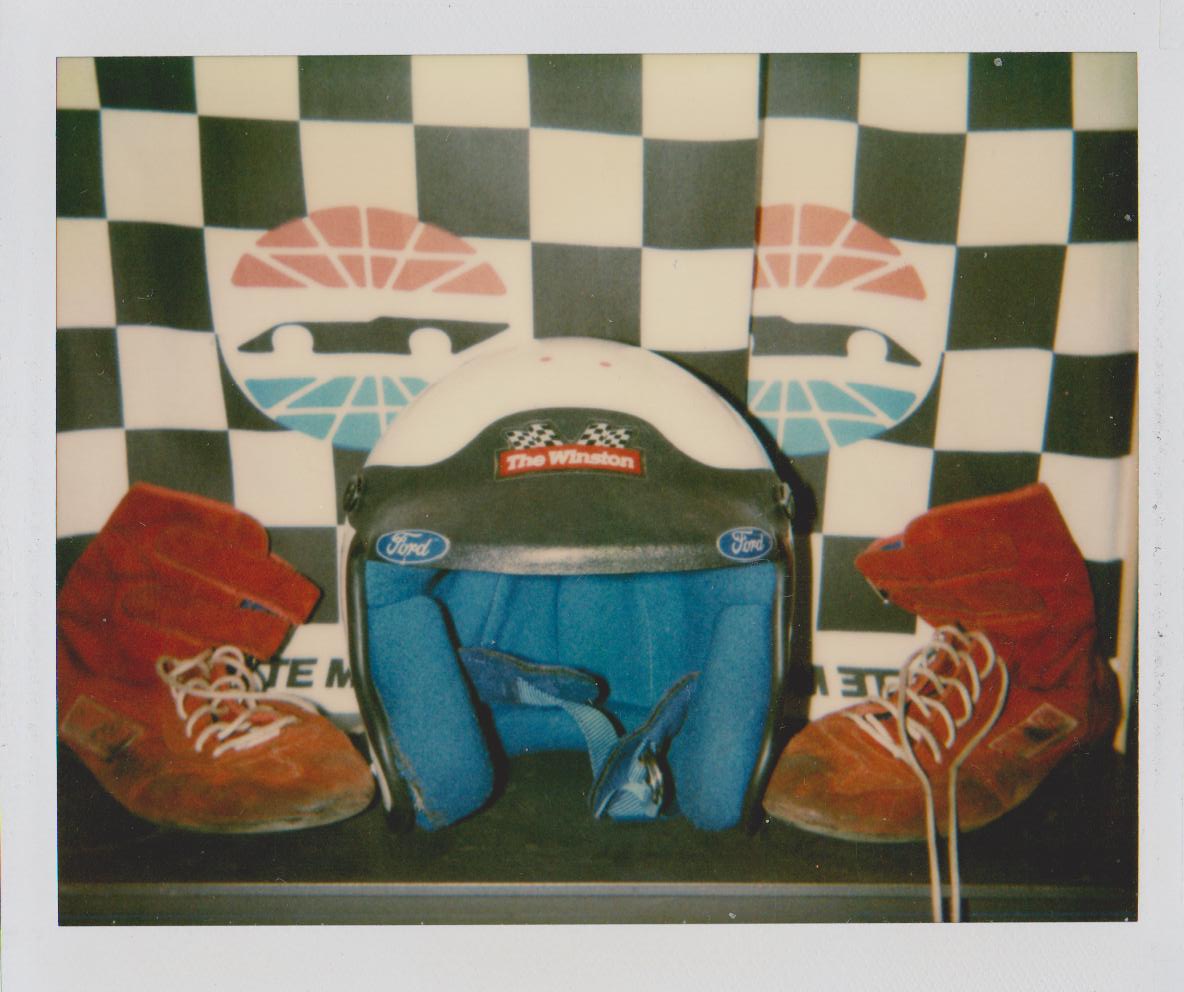 #7 ALAN KULWICKI ZEREX RACE HELMET, RACE SHOES 04 002