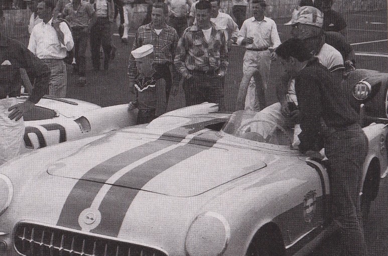 1950’S T- BIRD AND CORVETTES RACING AT MARTINSVILLE SPEEDWAY 500 – 03