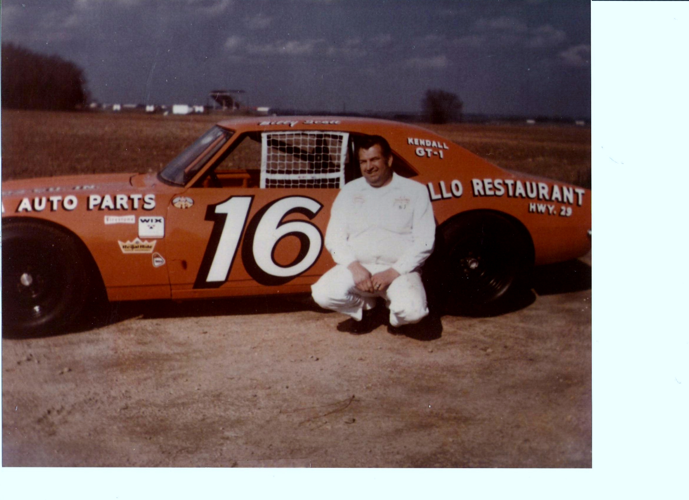 Robert Gee Body Man With Jivie Simpson -Bud Love Cars 1970S’ 001
