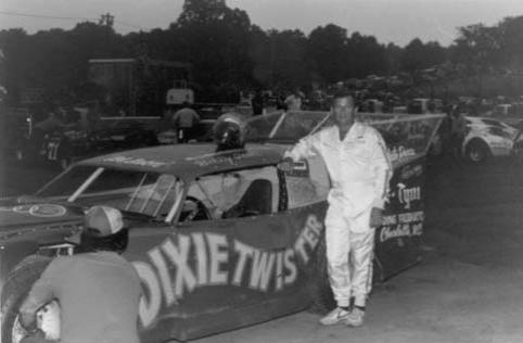 Billy with the Dixietwister owned by Bobby Burnett 1980S’
