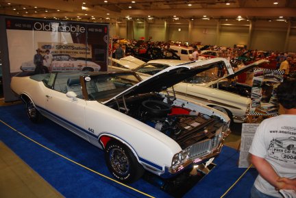 Tribute to Oldsmobile Show Winner at York Reunion ’08