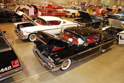 Two Gorgeous ’58 Chevs at York Reunion ’08