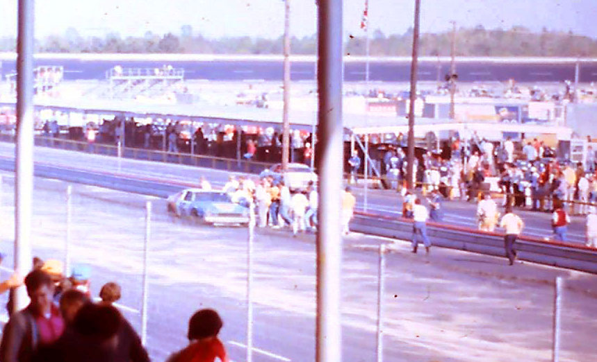 #16 Bobby Allison 1975 Rebel 500 @ Darlington