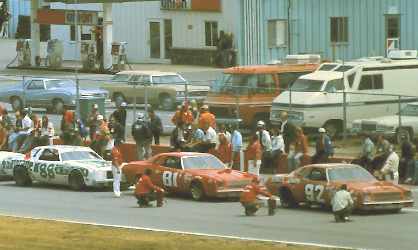 #92 Skip Manning #81 Terry Ryan #88 Darrell Waltrip 1976 Cam 2 Motor Oil 400 @ Michigan
