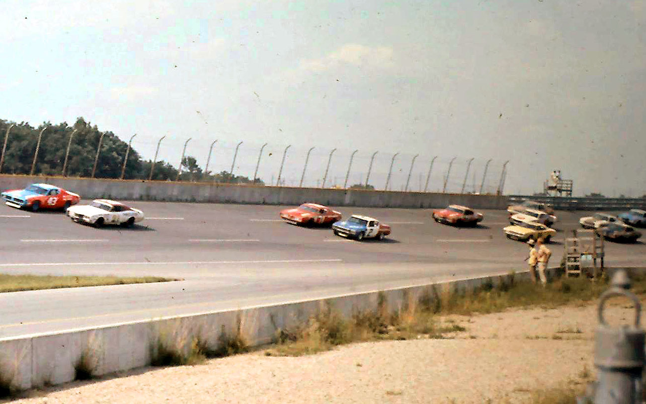 #43 Richard Petty #21 David Pearson #71 Bobby Isaac #2 Dave Marcis #72 Benny Parsons 1972 Yankee 400 @ Michigan