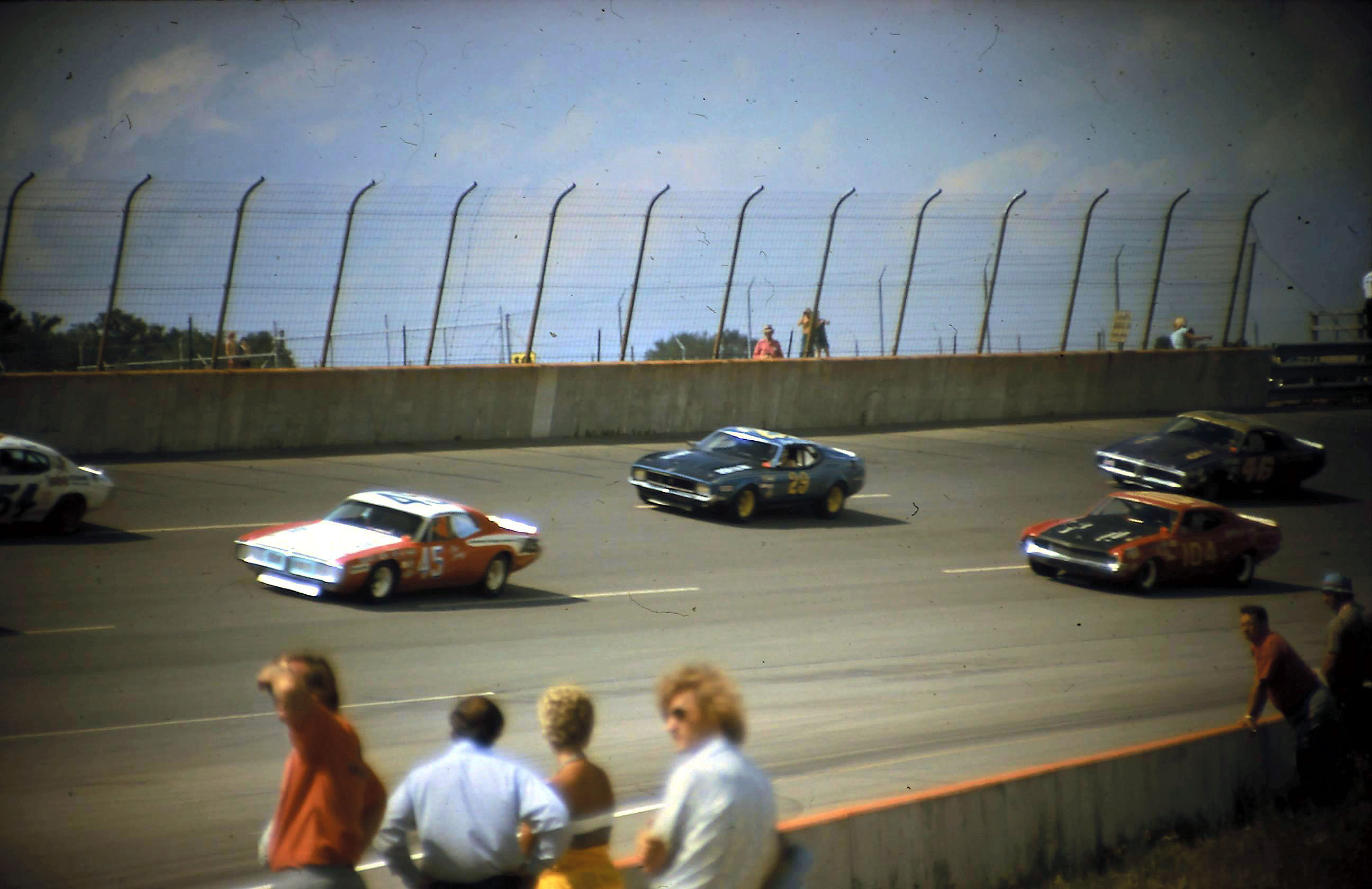 USAC #45 Irv Janey #54 Terry Ryan #104 Harold Fair #29 Jigger Sirois #46 Mickey Flora 1973 Twin 200 @ Michigan