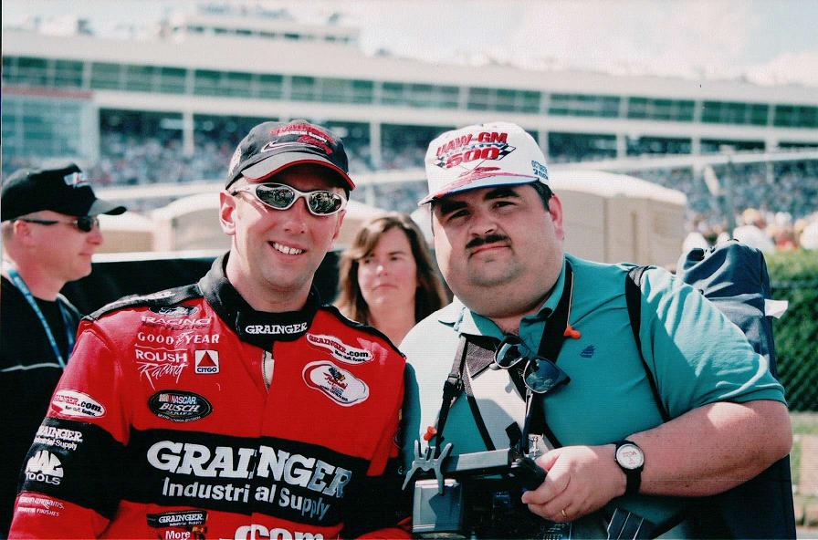 Tracy & Greg Biffle 7400-16 Charlotte 5-01c