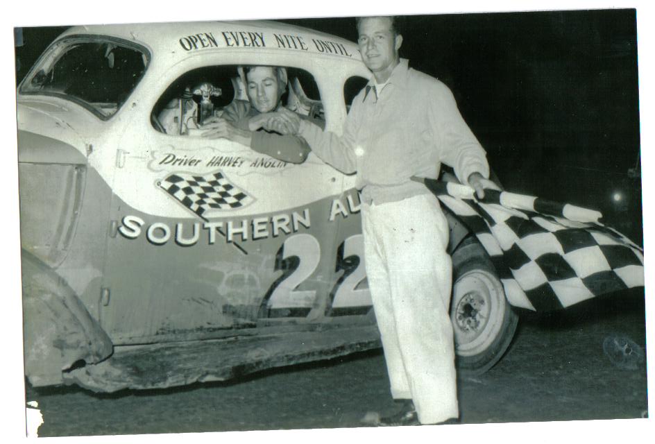 Photo from les hemby’s collection