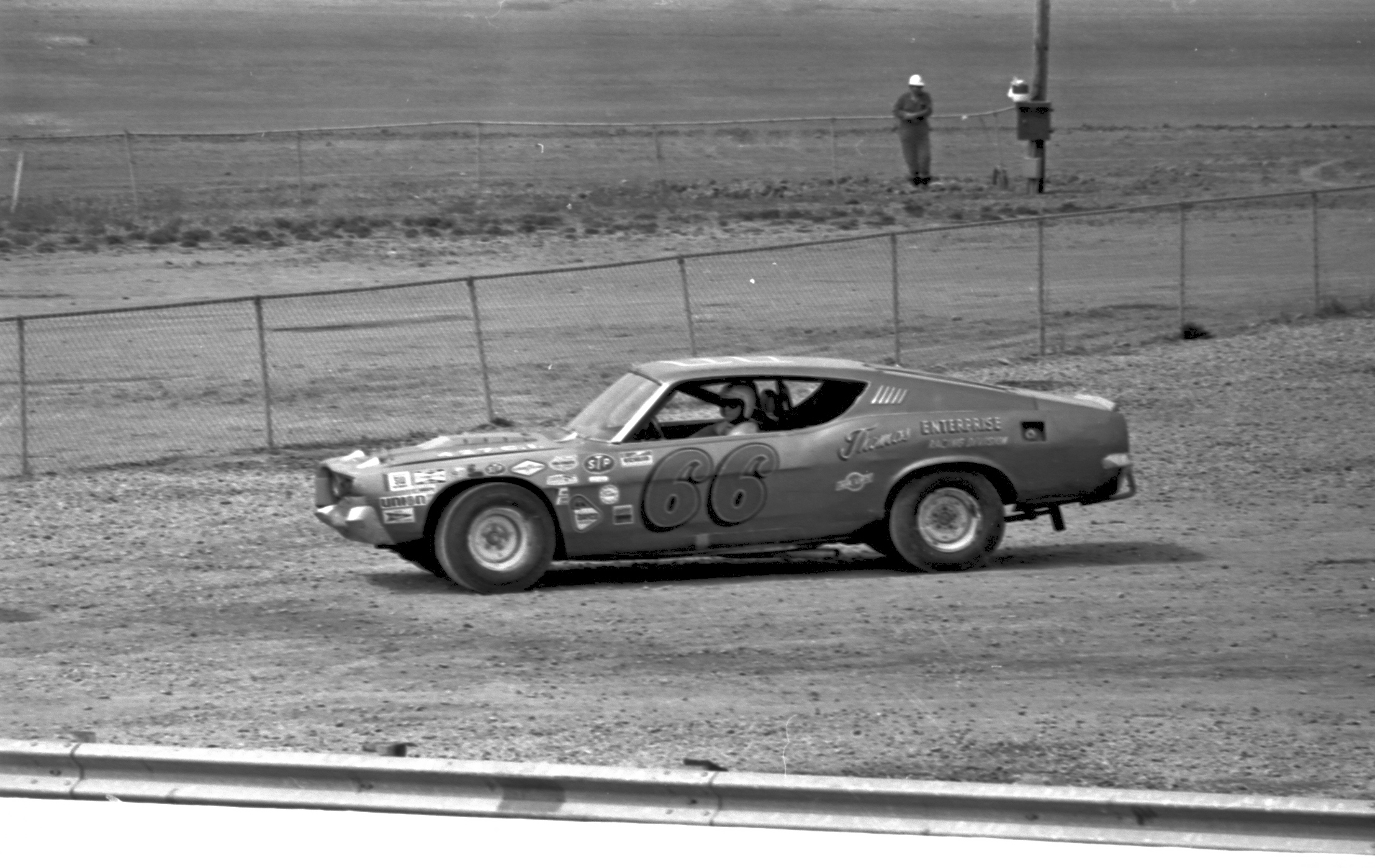 BOB THOMAS # 66