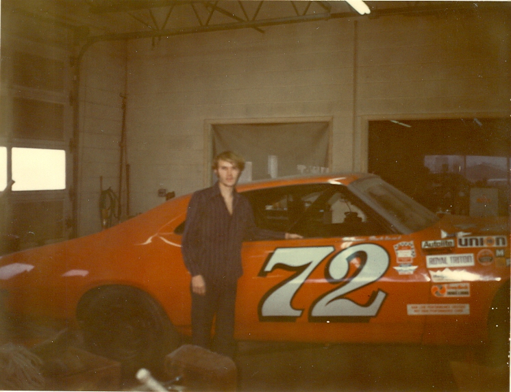 1973 ME AT BENNY PARSONS RACE SHOP