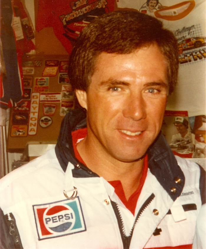 1983 DARRELL WALTRIP