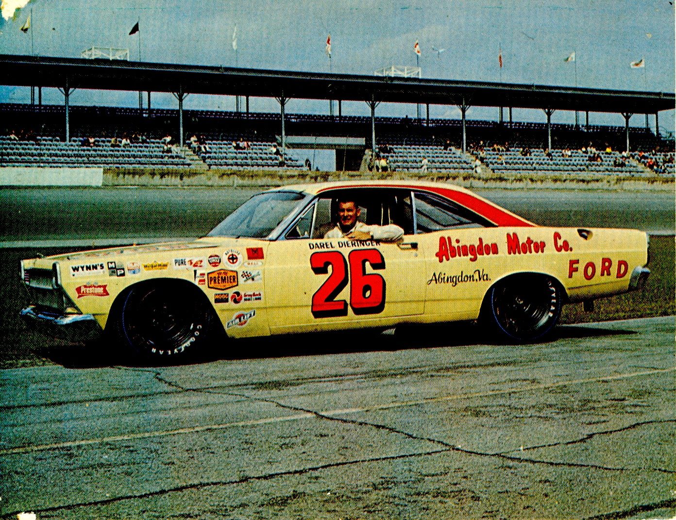 1967 DAREL DIERINGER