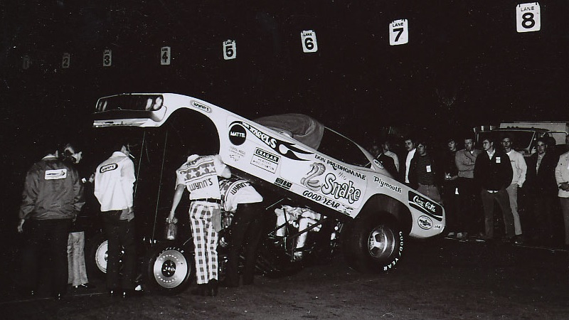 snake-hot-wheels-‘cuda-fc-pre-stage-night