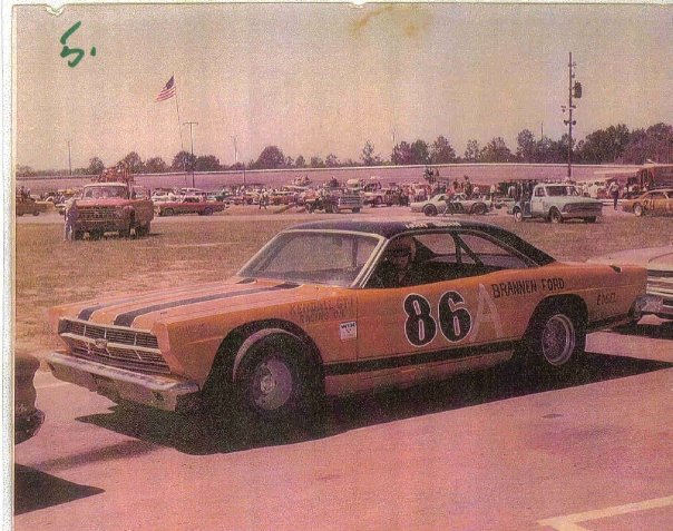 Daddy at Middle Ga Raceway 1972. 86 car