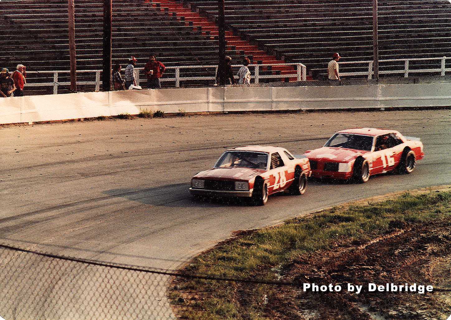 Late Model Sportsman #28 Dave Dion, #16 Butch Lindley – Southside Speedway 1980 0020a